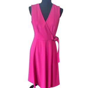 Calvin Klein Elegant Pink Sleeveless Dress with Belt